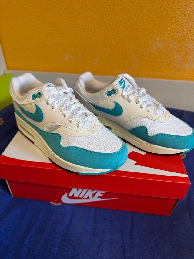 Nike Air Max 1 - Talla 39 - Sin Estrenar