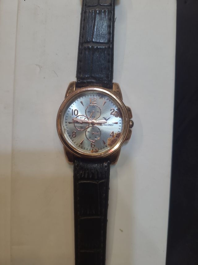 Reloj Romtimes mujer dorado