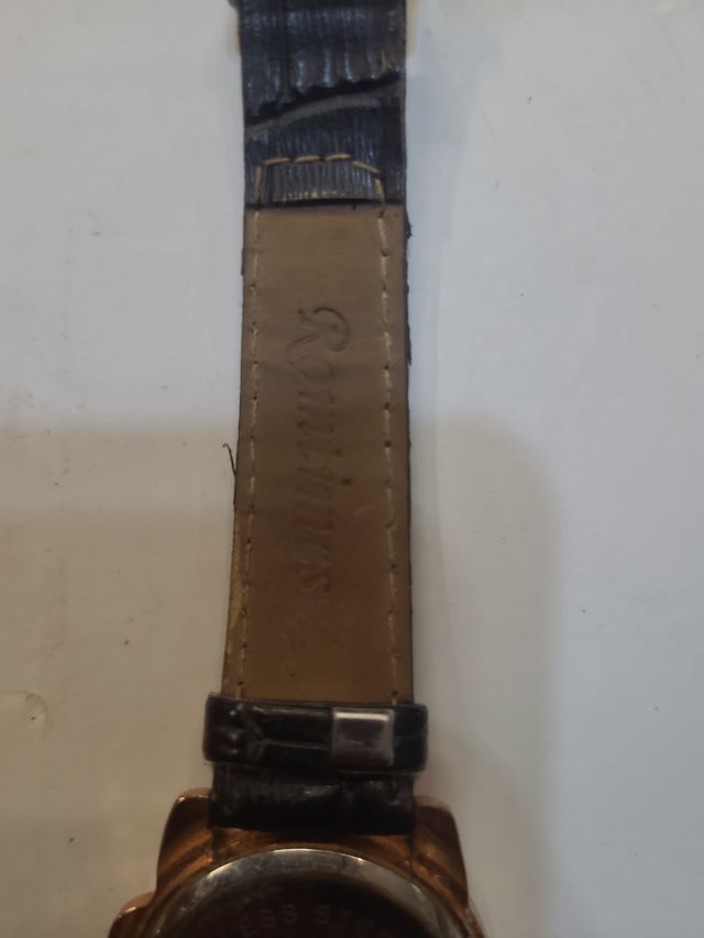 Reloj Romtimes mujer dorado