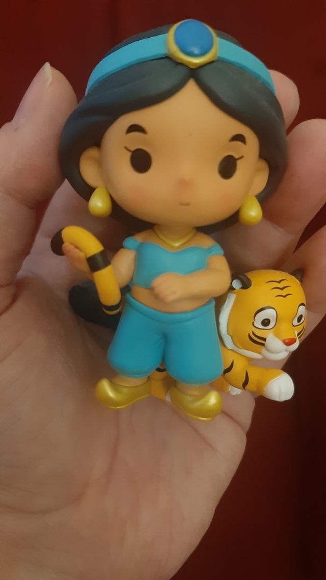 Figura Popmart Disney Jasmine y Rajah