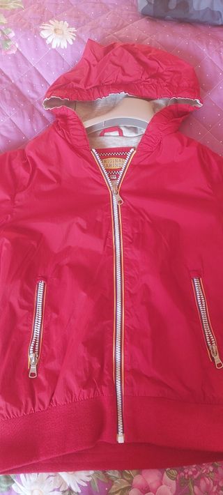 2 Giubbotti bimbo Original Marines ed Ovs 9/10 