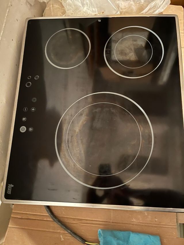 Vitrocerámica 3 zonas usada