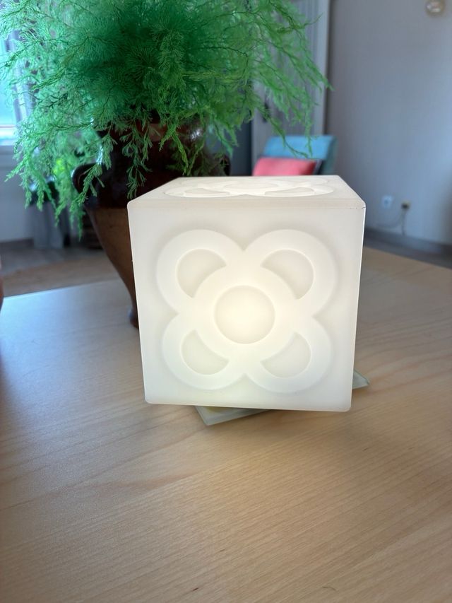 Cubo luminoso LED