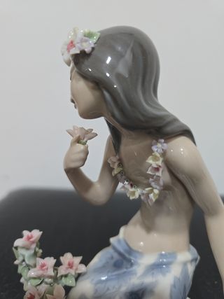 Figura Lladró "En un jardín tropical"