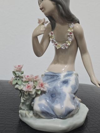 Figura Lladró "En un jardín tropical"