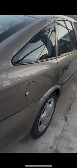 Opel Vectra 1998