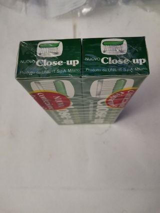 2 confezioni Dentifricio Close-Up vintage Raro