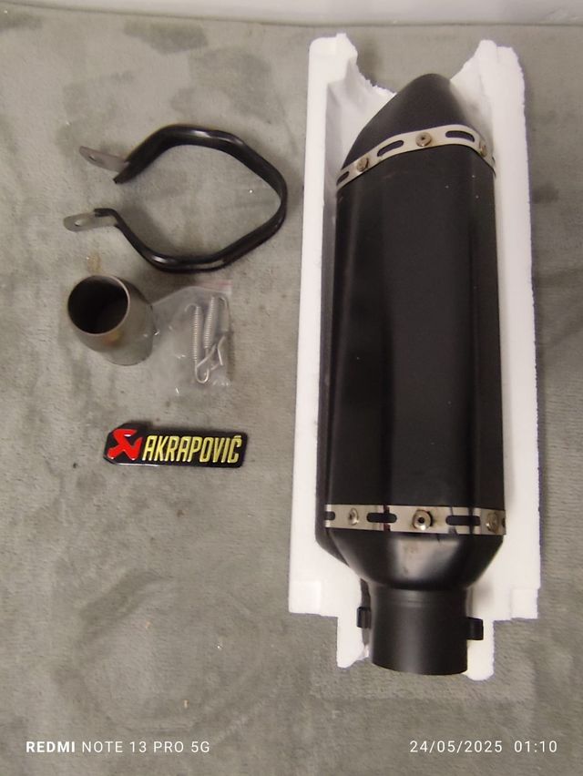 Escape Akrapovic Moto