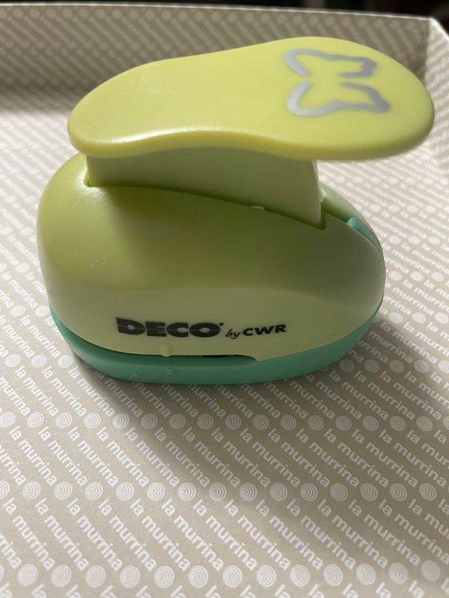 Fustelle farfalle Wilker e Deco
