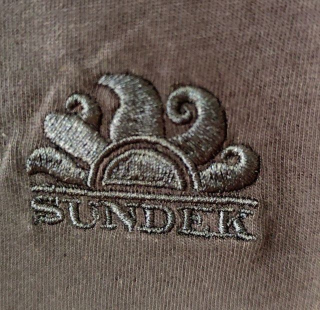 Camiseta/Polo SUNDEK hombre talla M. NUEVA.