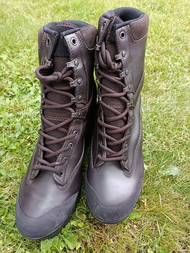 Scarponi militari marroni