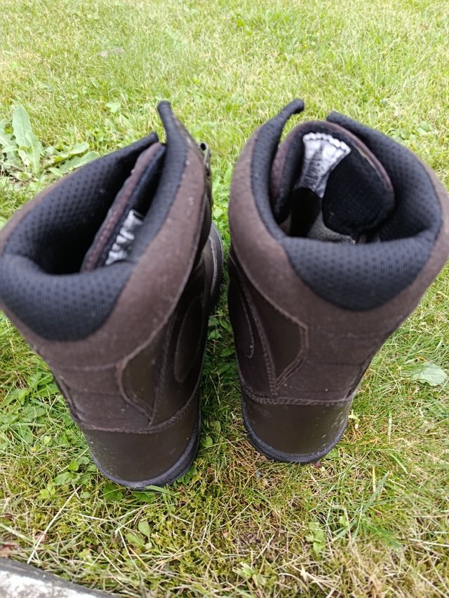 Scarponi militari marroni