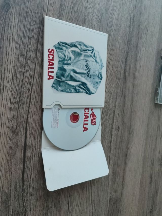 2 CD Sarranno Famosi e Scialla Amici.