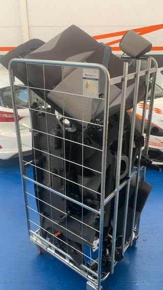 Asientos y paneles Ford Fiesta ST