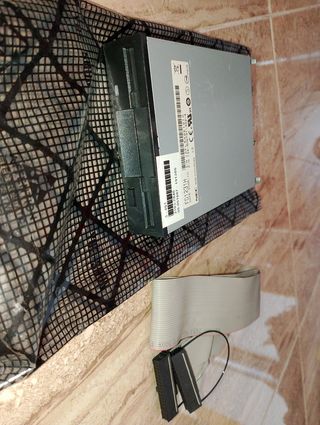 Disquetera NEC 3.5" PC