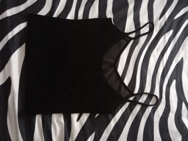 Top negro - Tirantes finos