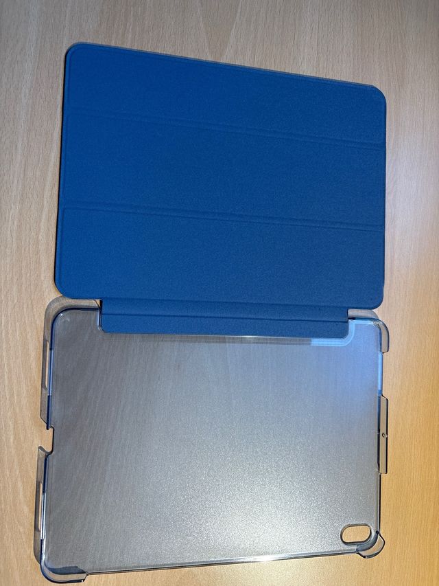 Funda iPad 11"