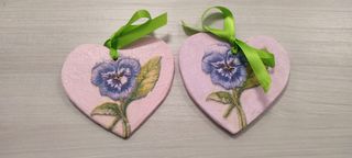 2 Cuori legno decorativi viola