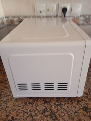 Microondas Cecotec ProClean 3120