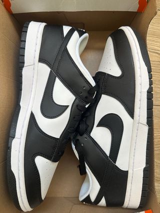 Nike Dunk Low - Blancas y Negras, 43