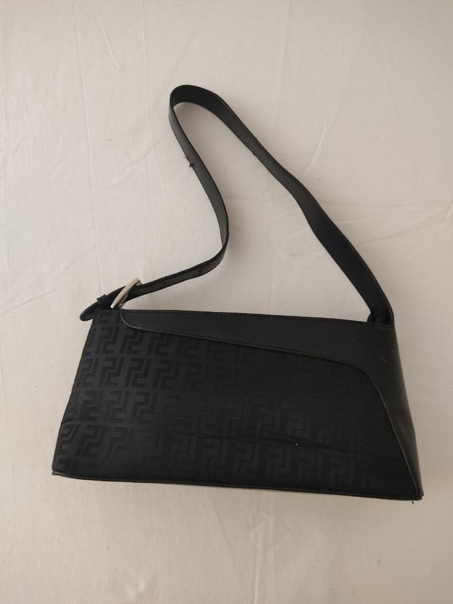 Bolso negro mujer