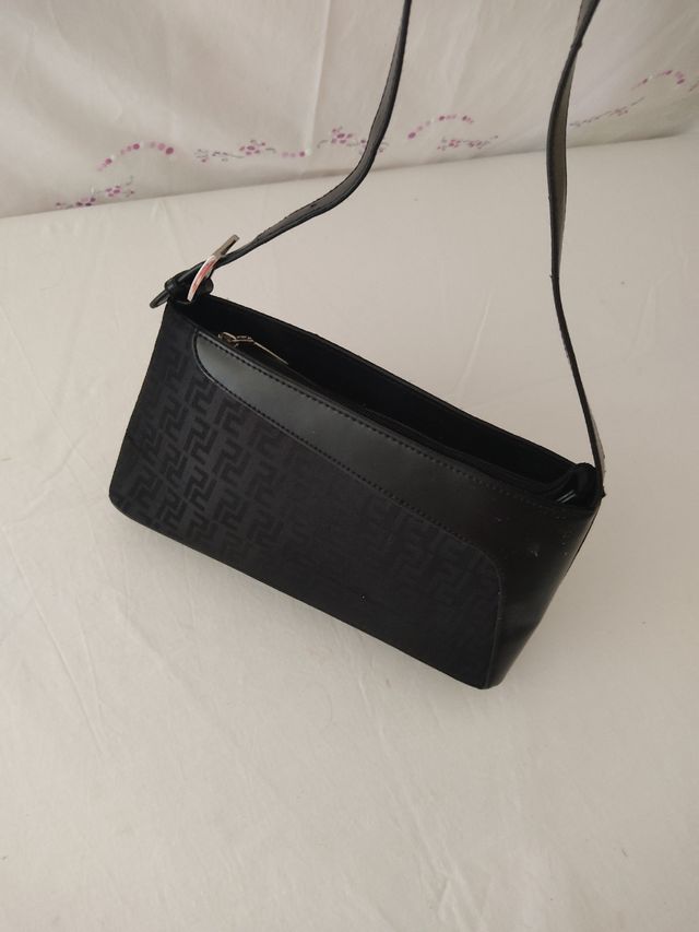 Bolso negro mujer