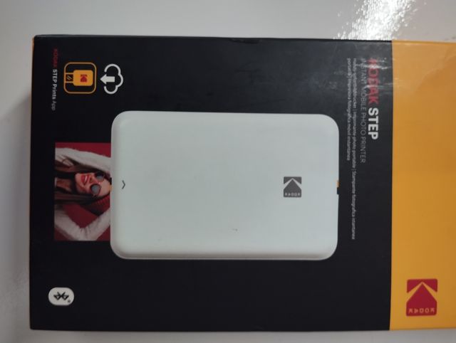 KODAK Step Impresora de fotos instantánea