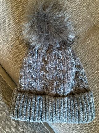 Cappello Invernale Grigio - Caldo e Morbido