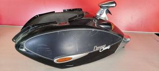 -Aprilia Compay Custom. Solo intermitentes