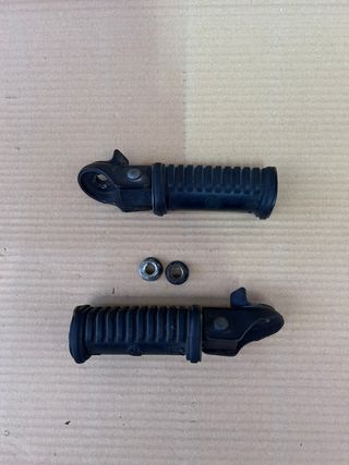 Reposapiés Yamaha SR250