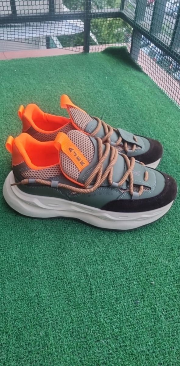 Zapatillas hombre 44