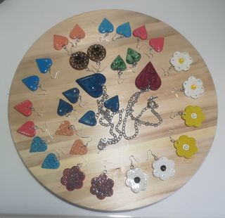Pendientes, collares y pulseras arcilla: multicolo