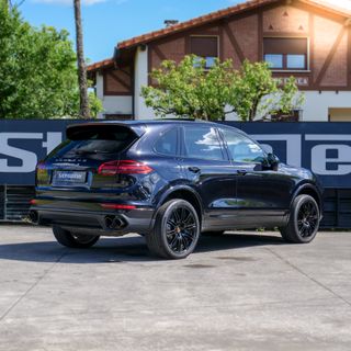 Porsche Cayenne 2015