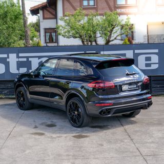 Porsche Cayenne 2015