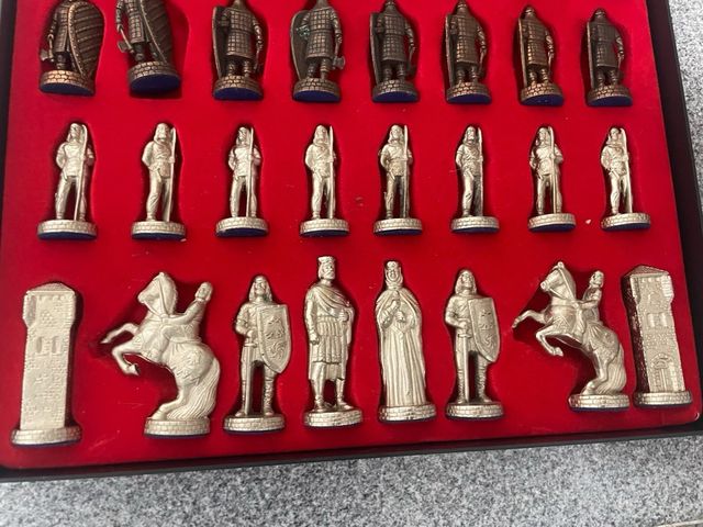 Ajedrez Bronce Medieval