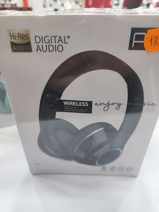 Auriculares inalámbricos P101