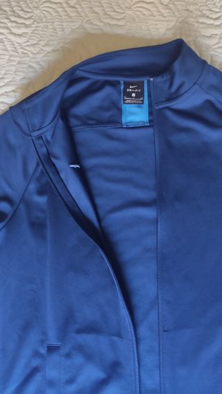 Chaqueta Nike entrenamiento talla 