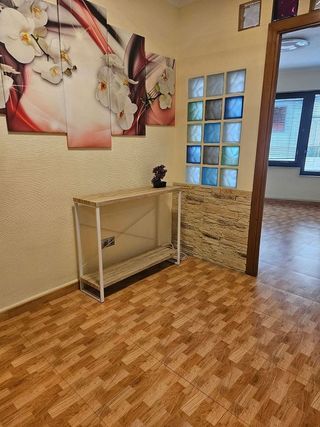 Oficina en venta en Playa Bajadilla - Puertos en Marbella