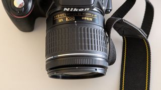 Cámara Nikon D3300 negra