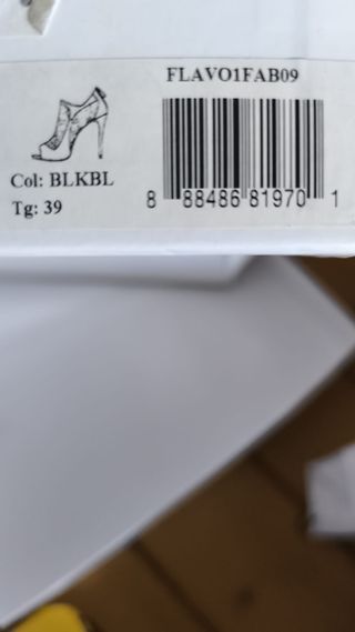 Zapatos Guess negros | Tacones peep-toe