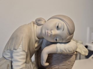 Figura LLADRO VERDULERITA DORMIDA