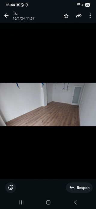 Puerta cristal y madera