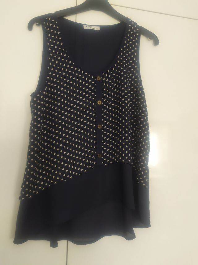 Blusa lunares azul marino - NUEVA