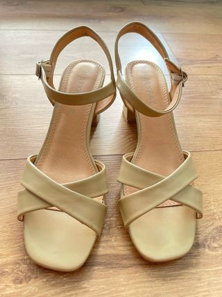 Sandalias tacón beige Marypaz 39