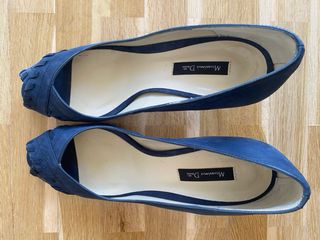 Tacones Massimo Dutti azul marino