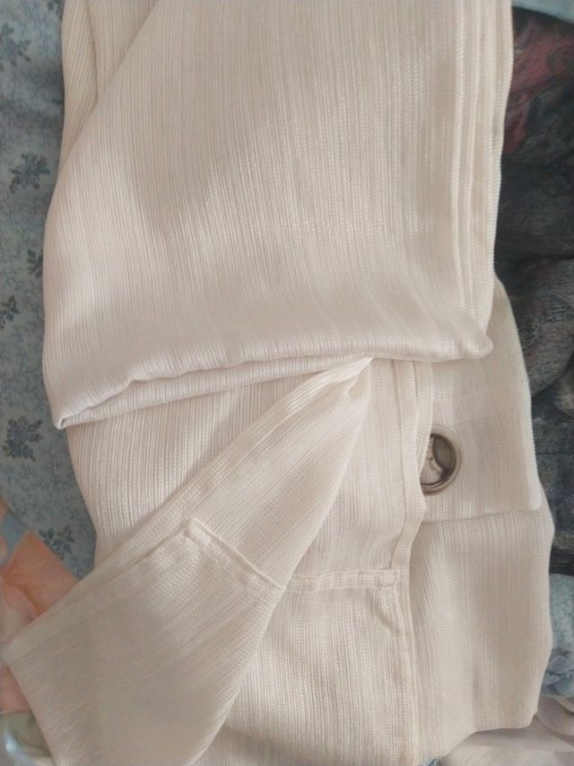 Cortinas beige - 1 unidades