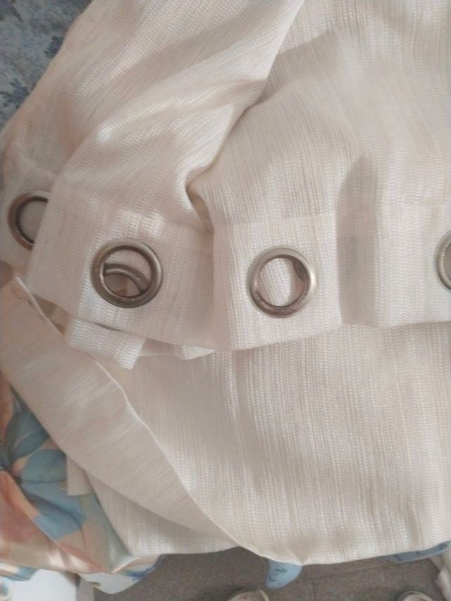 Cortinas beige - 1 unidades