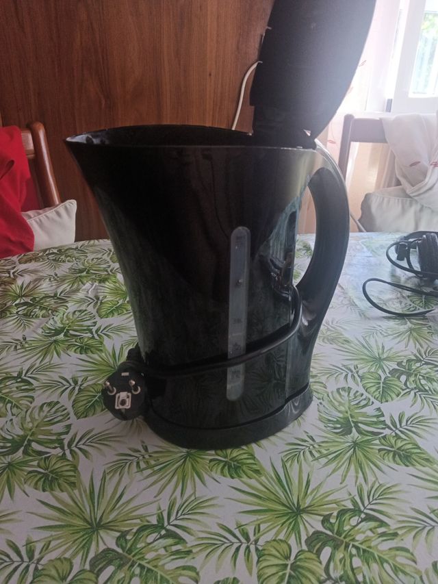 Hervidor de agua Tedi - Negro