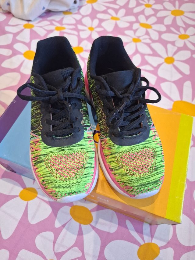 Zapatillas niña deportivas