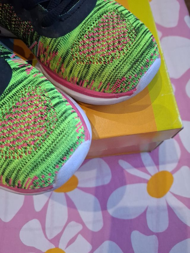 Zapatillas niña deportivas